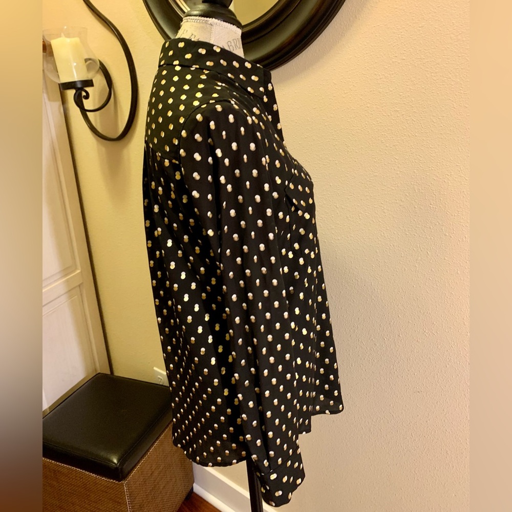 NWOT GORGEOUS WHO WHAT WEAR BLOUSE.NEVER WORN. METALLIC DOTS W/MATTE SILVER DOTS - Picture 8 of 11
